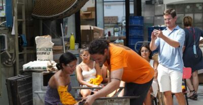Murano: In Depth Glass Factory Guided Tour - Getting ready: timing, shoes, and where you actually check in