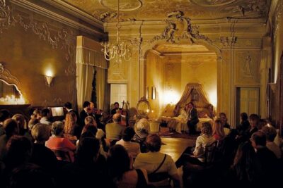 Musica a Palazzo 'Traveling Opera' Performance in Venice - Your 2.5-hour plan inside the palace: salon-to-salon movement
