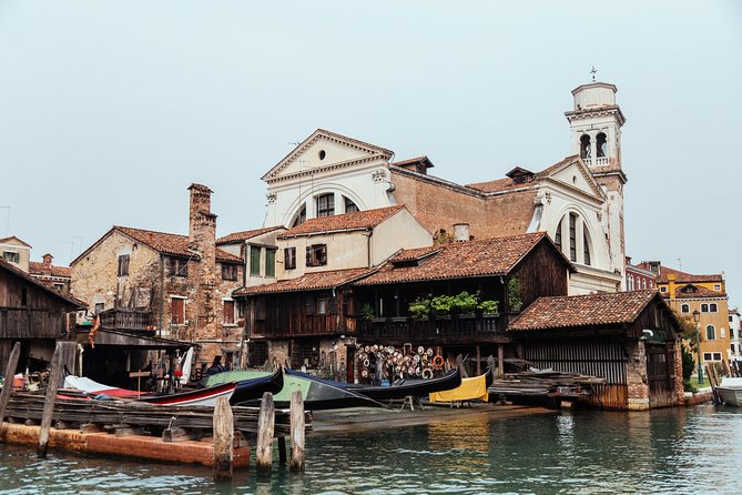 Off the Beaten Track in Venice: Private City Tour - Why this private off-the-beaten-track tour is good value