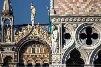 One Day Tour in Venice - Doge’s Palace: government, art, and the Bridge of Sighs