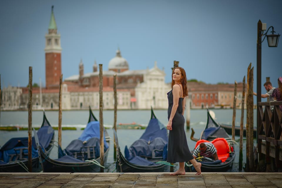 Photoshoot in Venice: Your Story, Our Lens - Book Now! - How You Get Free Prints Without Hidden Fees