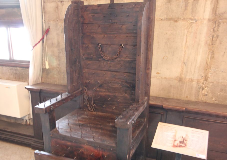 Prisons' Palace: Maleficia, Inquistion torture tools - Casanova, Accusations, and the Surprise Names