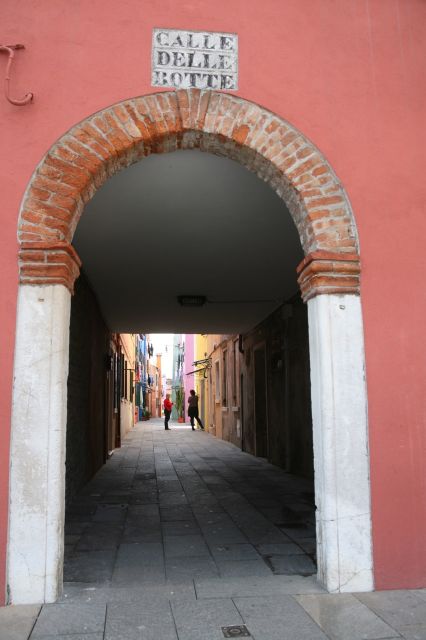 Private 4 hours North Lagoon: Traditional Venetian Boat Tour - Murano’s glass factory access (free entry) and what you’ll do in one hour
