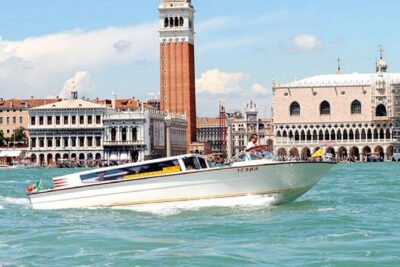 Private arrival transfer from Venice airport to hotel in Venice city center - Marco Polo Meet-Up: The Fastest Way to Find Your Transfer in Venice