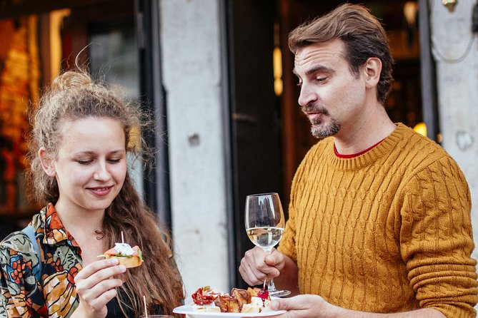 Private Drinks & Bites in Cannaregio Tour - Cicchetti and aperitivo: what 3 bites and 3 drinks actually buys you