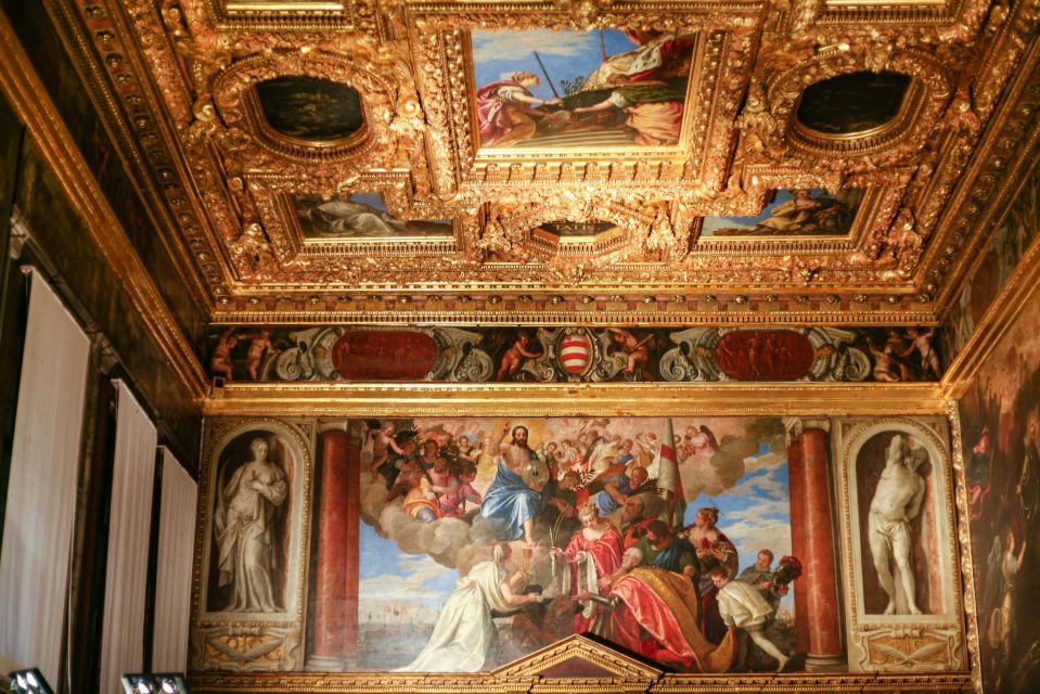 Private Family Tour of Venice with Fun Activities for Kids - Price and value: is $210.37 per person fair for this mix?