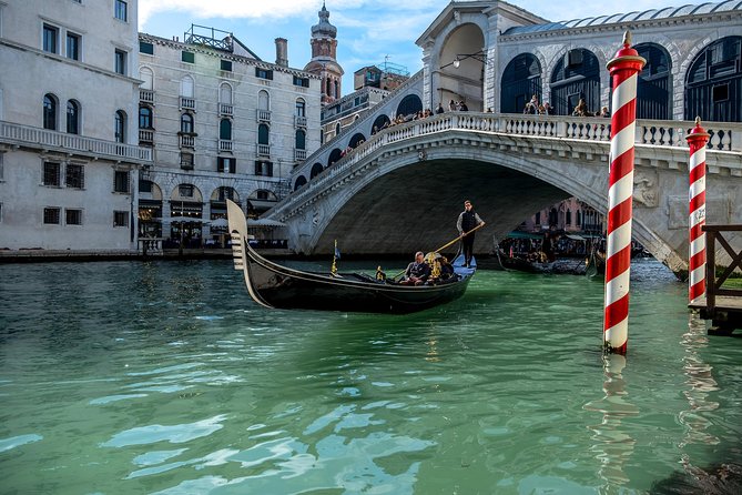 Private Mini Venice Photo Walk 2 Hours - Meeting at Campo S. Giacomo di Rialto and then heading off the main drag