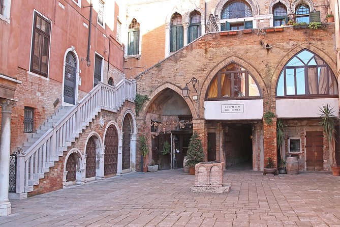 Private One Day Tour of Venice! - Rialto Market Lunch: Cicchetti and Ombre Like a Regular