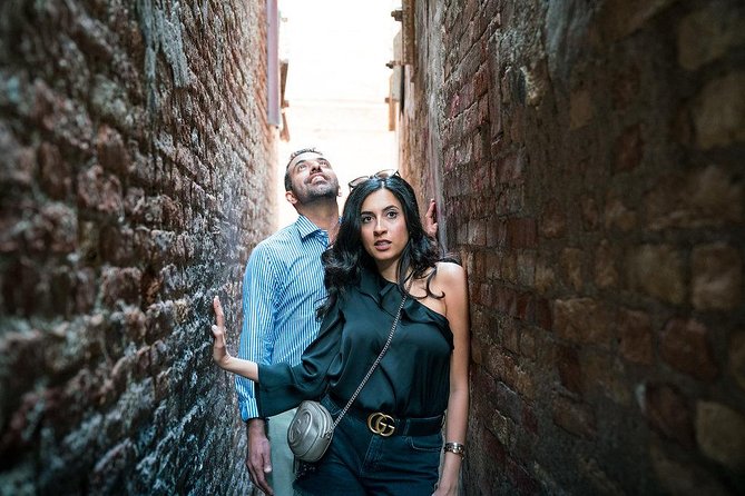 Private Photo Shoot & walking tour - Dress code and shoes: the camera cares, but your feet care more