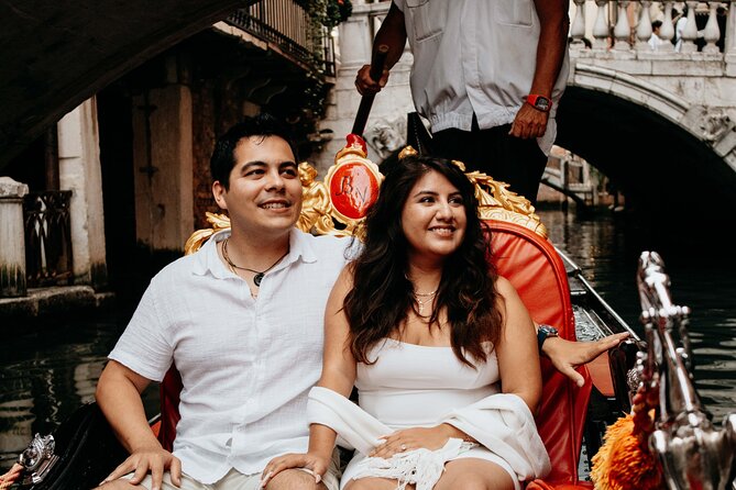 Private Photoshoot Experience in Venice - Where This Venice Photoshoot Really Shines: Direction, Not Just Locations