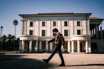 Private Photoshoot Experience in Venice - Your First Stop: Ponte di Rialto and a Clean Launch Point