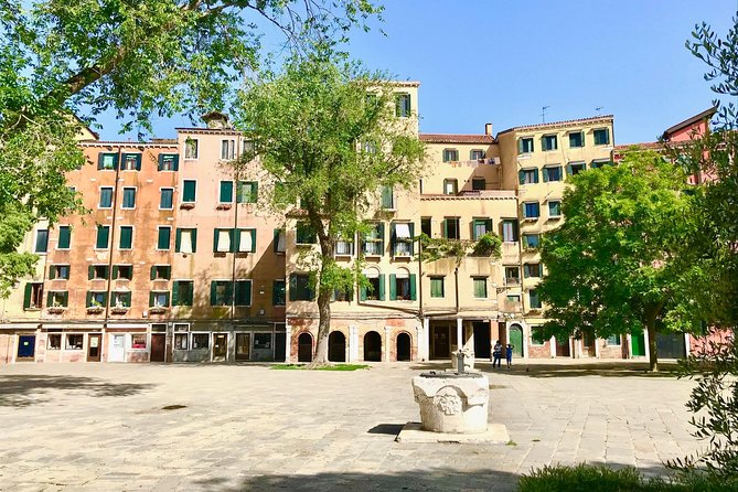 Private Tour of Jewish Ghetto in Venice - Spotting secret symbols and quiet markers in off-the-beaten streets