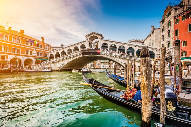 Private Venice Canal Cruise: 2-Hour Grand Canal and Secret Canals - Grand Canal finale: Rialto Bridge from the water, plus the big-city views