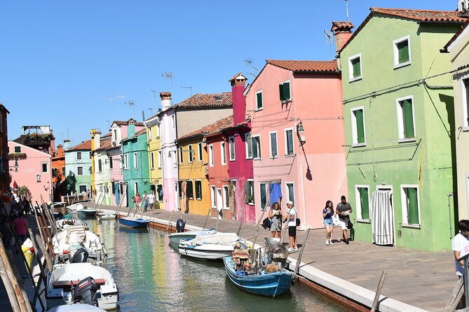 Private Venice Tour with a Local, Highlights & Hidden Gems, 100% Personalised - Meeting point in San Polo: the “no hotel pickup” reality
