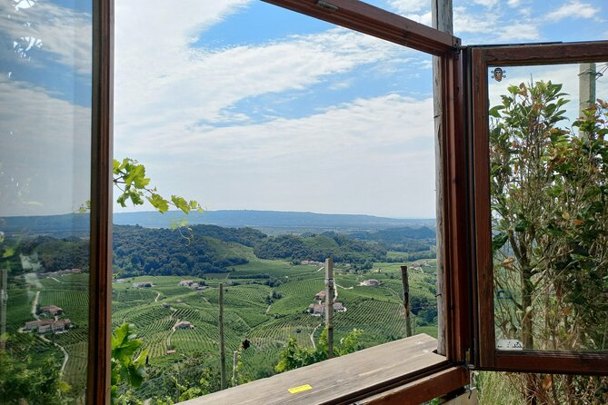 Prosecco Hills Day Trip from Venice & Treviso: 2 Wineries - The driving rhythm: good for value, worth planning for comfort