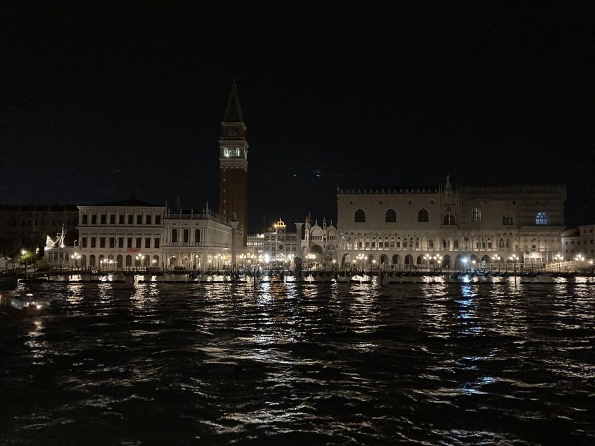 Punta Sabbioni - Venice at Sunset: Boat Tour with Aperitif - Sailing the Venice Lagoon at Golden Hour: What You See From the Water
