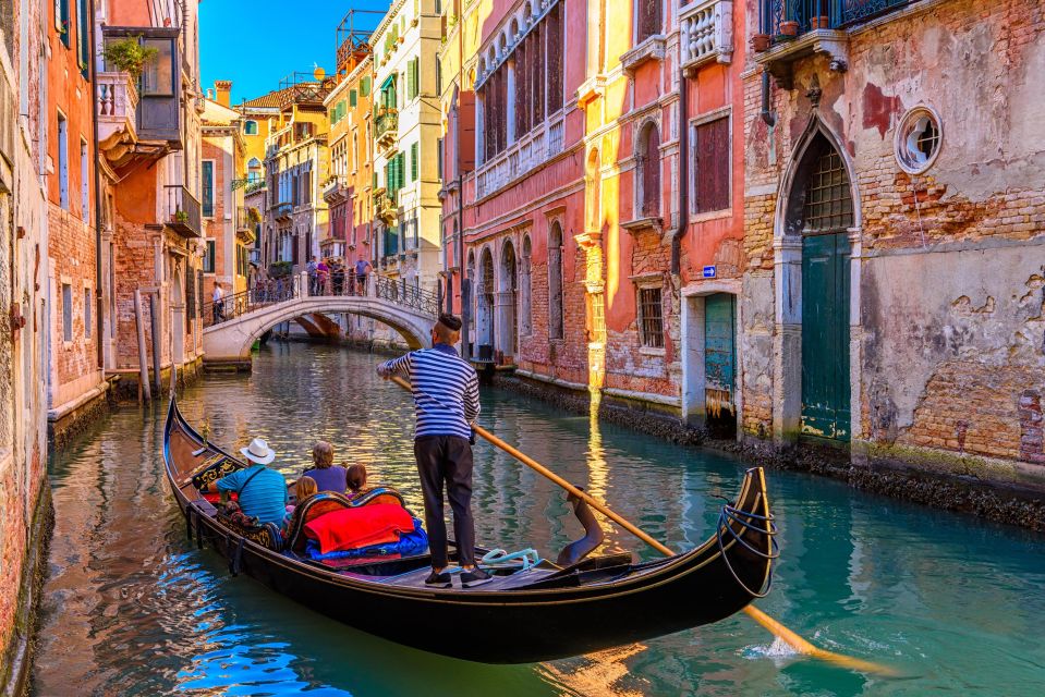Ravenna Port to Venice with Deluxe Tour by Boat and Gondola - The gondola ride: small group, about 25 minutes, real Venice energy