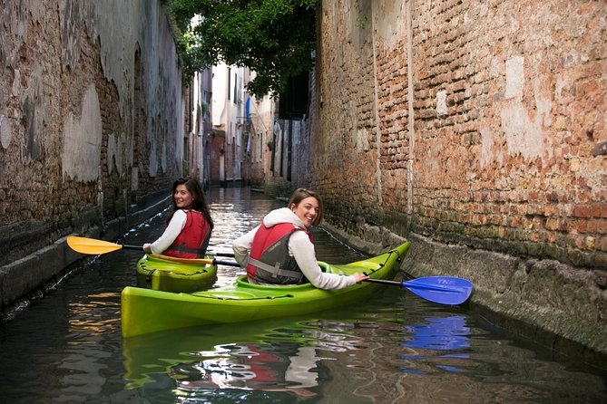Real Venetian Kayak - Tour of Venice Canals with a Local Guide - Why This Venice Kayak Tour Feels Like the City’s Side Streets