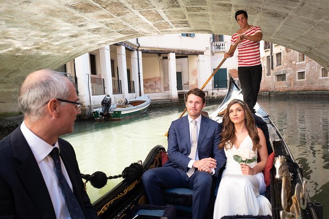 Renew your wedding vows on a romantic gondola - The Certificate and Booklets: Your Memory That’s More Than Photos