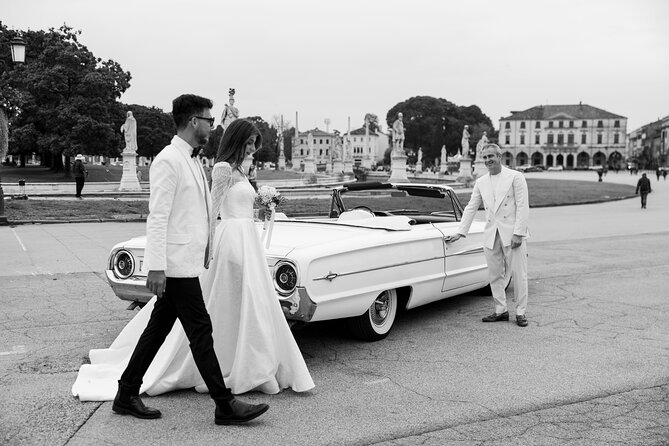 Rent the perfect car for your Wedding - A Venice Wedding Day With a Convertible and a Real Plan