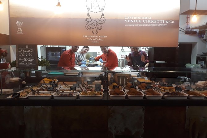 Rialto Food Tour With View - The T Fondaco dei Tedeschi viewpoint: seeing Venice from above