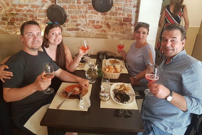 Rialto Market Food and Wine Lunchtime Tour of Venice - How the guide shapes your experience (Denys, Tony, Julia, Vanessa)