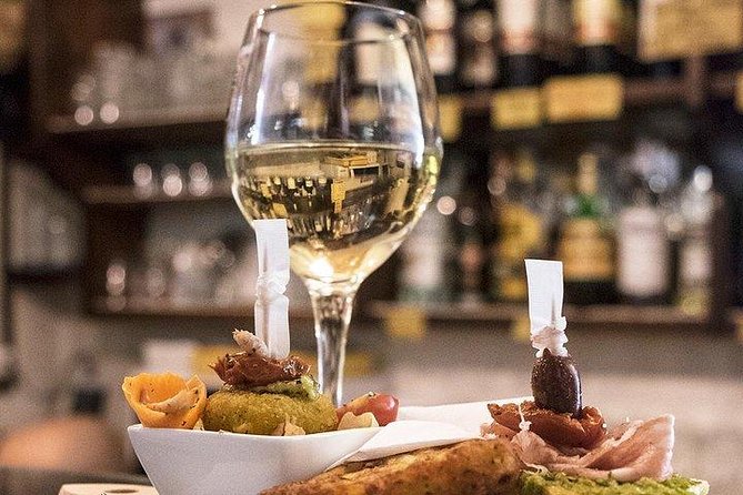 Rialto Market Food Tour: Wine Tasting and Sightseeing in Venice - Food and wine tastings: the real payoff