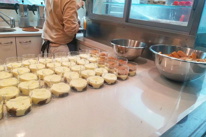 Rialto Market Food Tour: Wine Tasting & Sightseeing in Venice - Rialto Market food tour with Veneto wine and bacari snacks