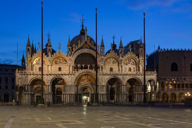 Saint Mark's VIP Night Tour: Exclusive Access Small Group Tour - The basilica lightshow: mosaics that feel alive