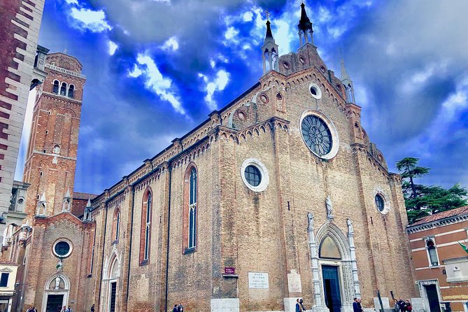 San Polo, Rialto & Frari: 2-Hour Private Walking Tour in Venice - Ponte di Rialto, Il Gobbo, and Rialto’s market