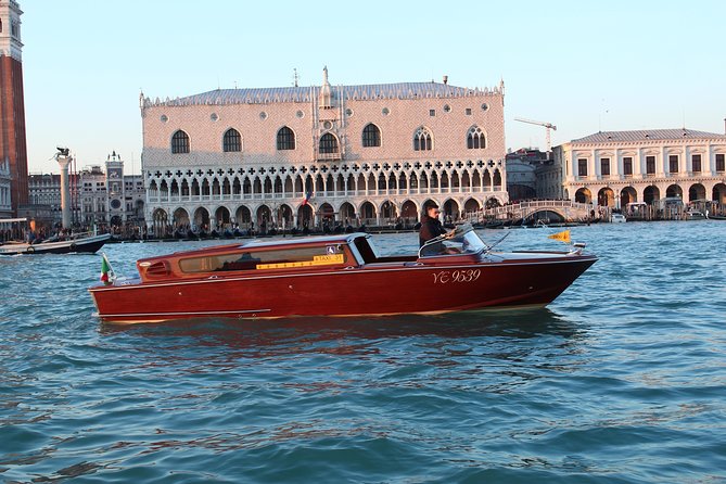Shared Departure Transfer: Venice Hotels to Venice Train or Bus Station - Why This Shared Water Taxi Works for Getting Out of Venice