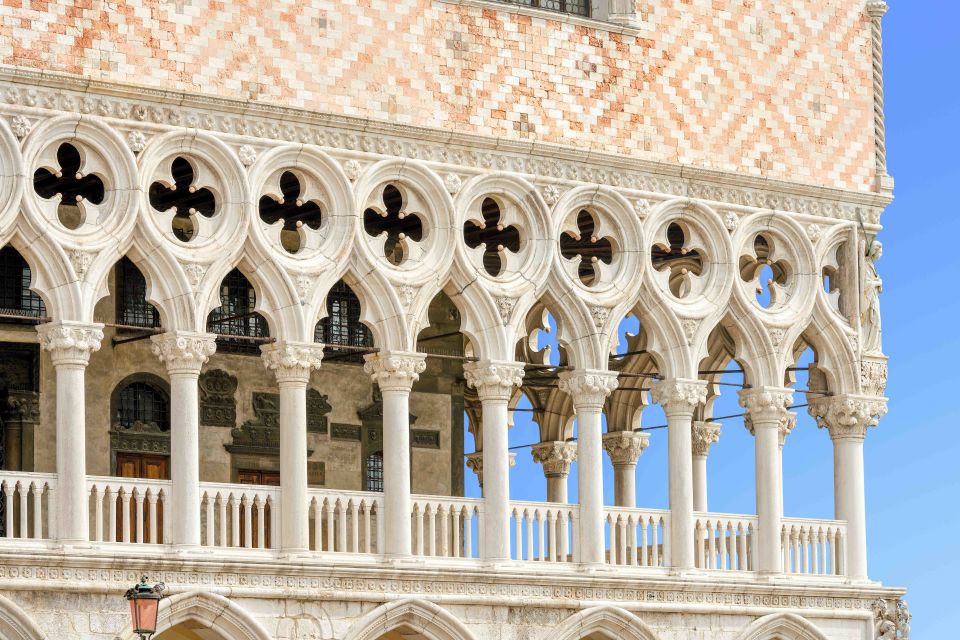 Skip-the-Line Guided Tour of Doge's Palace - The palace’s big idea: power, art, and architecture in one building
