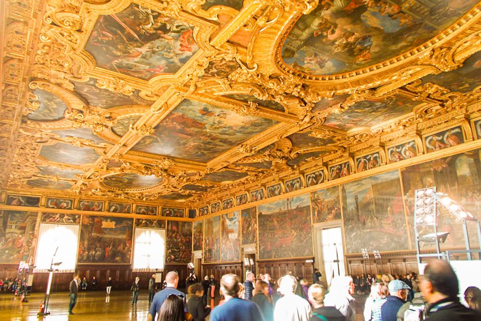 Skip-the-Line Guided Tour of Doge's Palace - Priceless art stops: Tintoretto, Veronese, and the “why” behind the walls