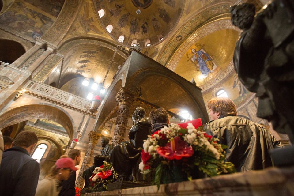 Skip the Line: St. Mark's Basilica Guided Tour - Museum time and the horses: a different side of St. Mark’s