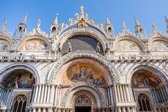 Skip the Line St. Mark's Basilica Tour - Architecture and the symbolism of St. Mark