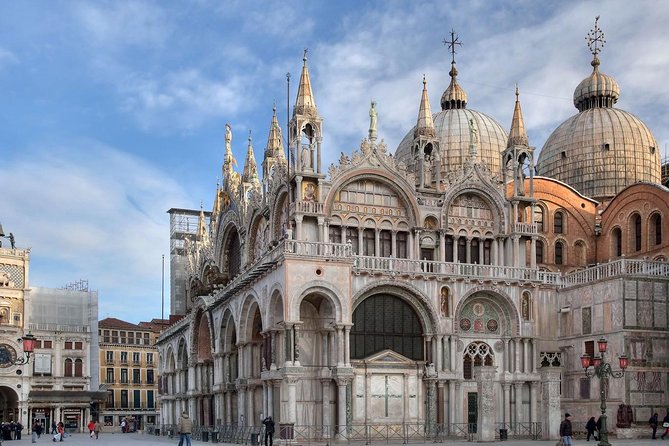 Skip the Line Venice Doge's Palace and St. Mark's Basilica Tour - Campo S. Zaccaria check-in: the make-or-break part