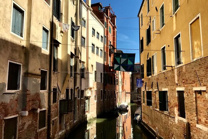 Small Group Tour Historical and Charming Venice Jewish Ghetto - Calle Ghetto Vecchio and the word ghetto explained