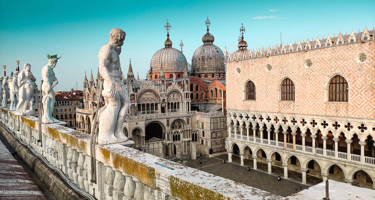 St Mark's Basilica and Doge's Palace Priority Entry Ticket - Priority entry from San Zaccaria: where check-in actually happens