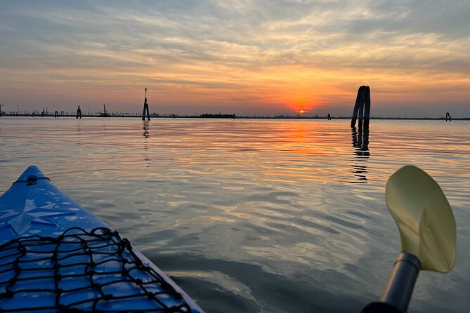Sunset Kayak Tour in Venice: Discovering the City’s Canals - Photos and the no-phone rule: how you still get great memories