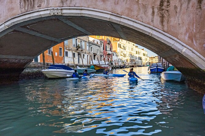 Sunset Kayak Tour in Venice: Discovering the City’s Canals - Weather and water reality: when you should expect changes