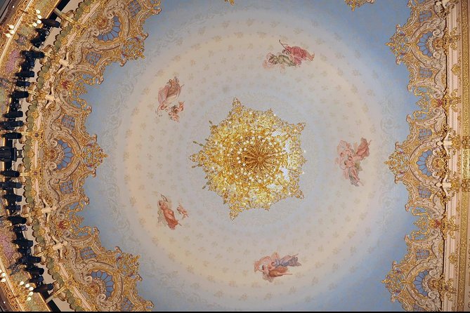 Teatro La Fenice Tour in Venice - The auditorium walk: architecture you can actually understand