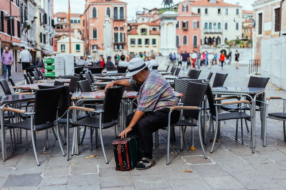 The Best of Venice: Family-Friendly Private Tour - Key points at a glance