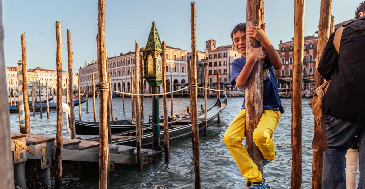 The Best of Venice: Family-Friendly Private Tour - Starting at Campo San Giacomo di Rialto and finding the real Venice rhythm