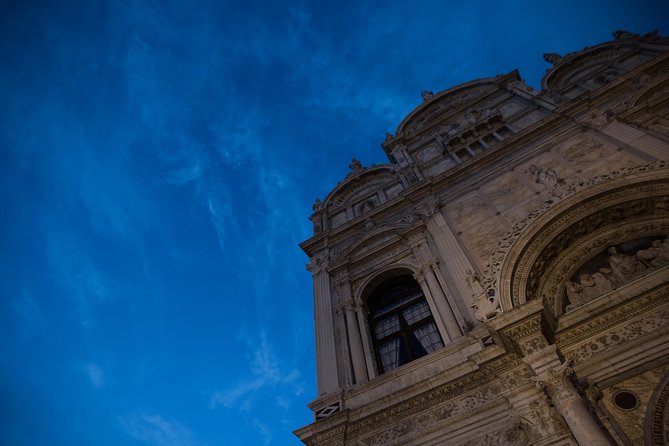 The best of Venice in a day - Campo Santa Maria Formosa: a smooth start near Libreria Acqua Alta