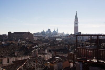 The best of Venice in a day - Meeting point at Campo Santa Margherita: your “anchor” in Venice
