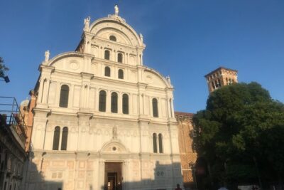 The Essence of Venice in a Stress Free Small group Walking Tour - Campiello dei Squelini: the easy landing zone for learning Venice fast