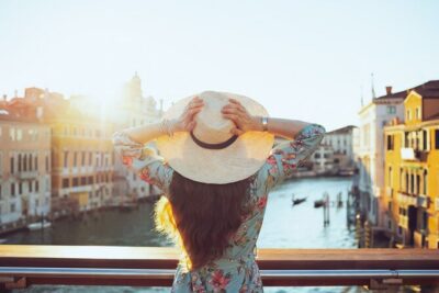 The Grand Canal & Rialto Bridge Private Photo Shoot - The route: from gondolas and canal walls to Ponte di Rialto