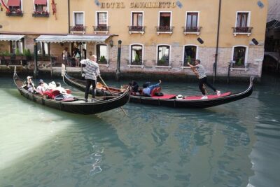 The Heart of Venice: A Self-Guided Audio Tour - Piazza San Marco: the stories behind Venice’s biggest stage