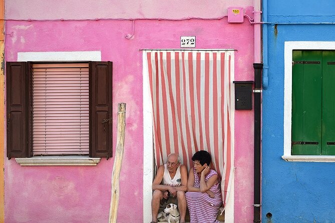 The Secret Corners of Burano - The practical side: where to eat and what to shop after