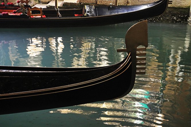 Tour of The Real Hidden Venice - Squero dei Muti: the gondola factory stop that’s actually useful